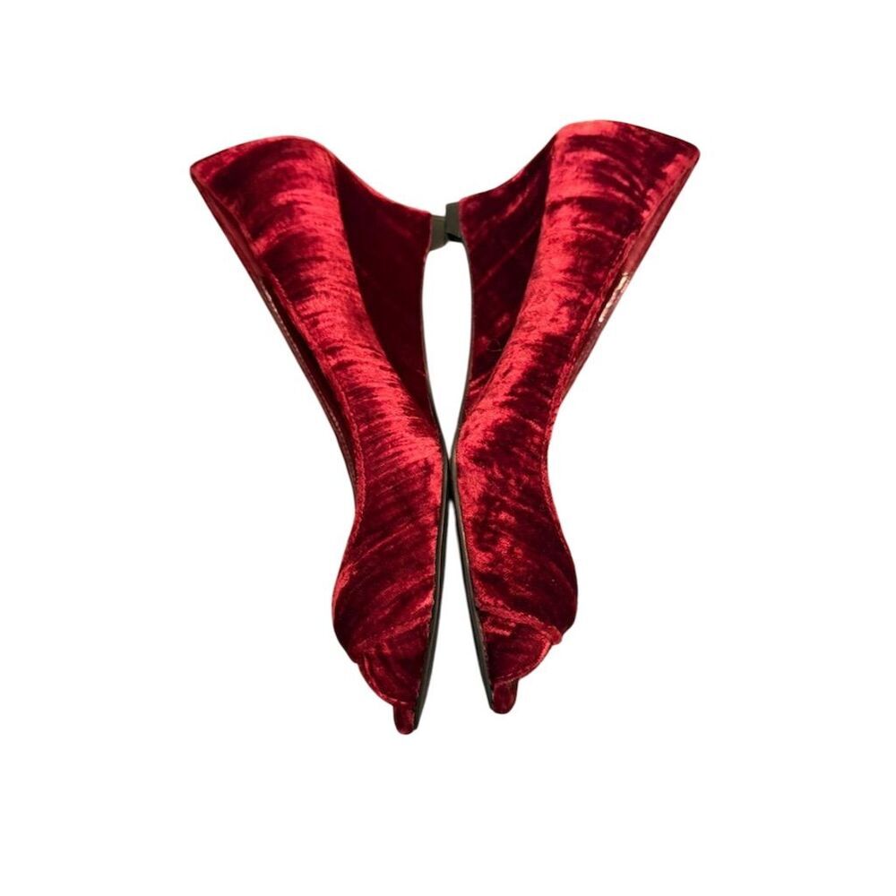 Apt. 9 Women's Red Velvet Peep Toe Heels Size 7.5M Party Shoes